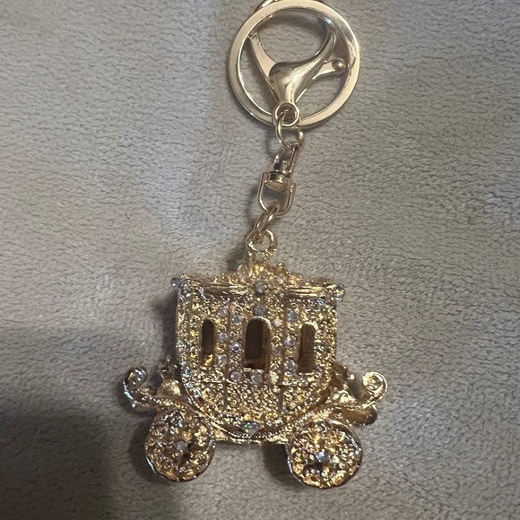 Coach Gold Carriage Keychain - Picture 1 of 2